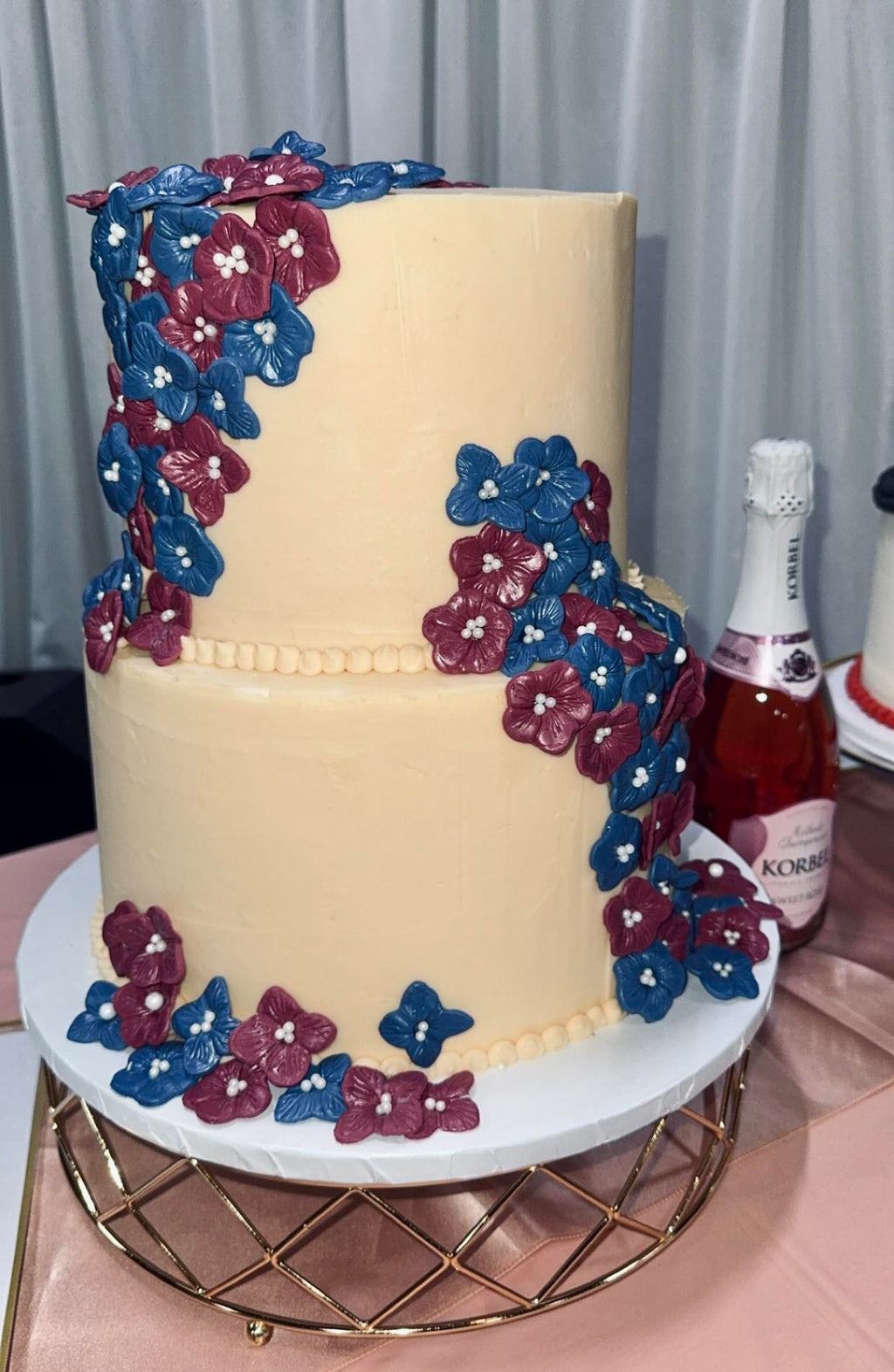 Tier Cakes/Special Shape Cakes