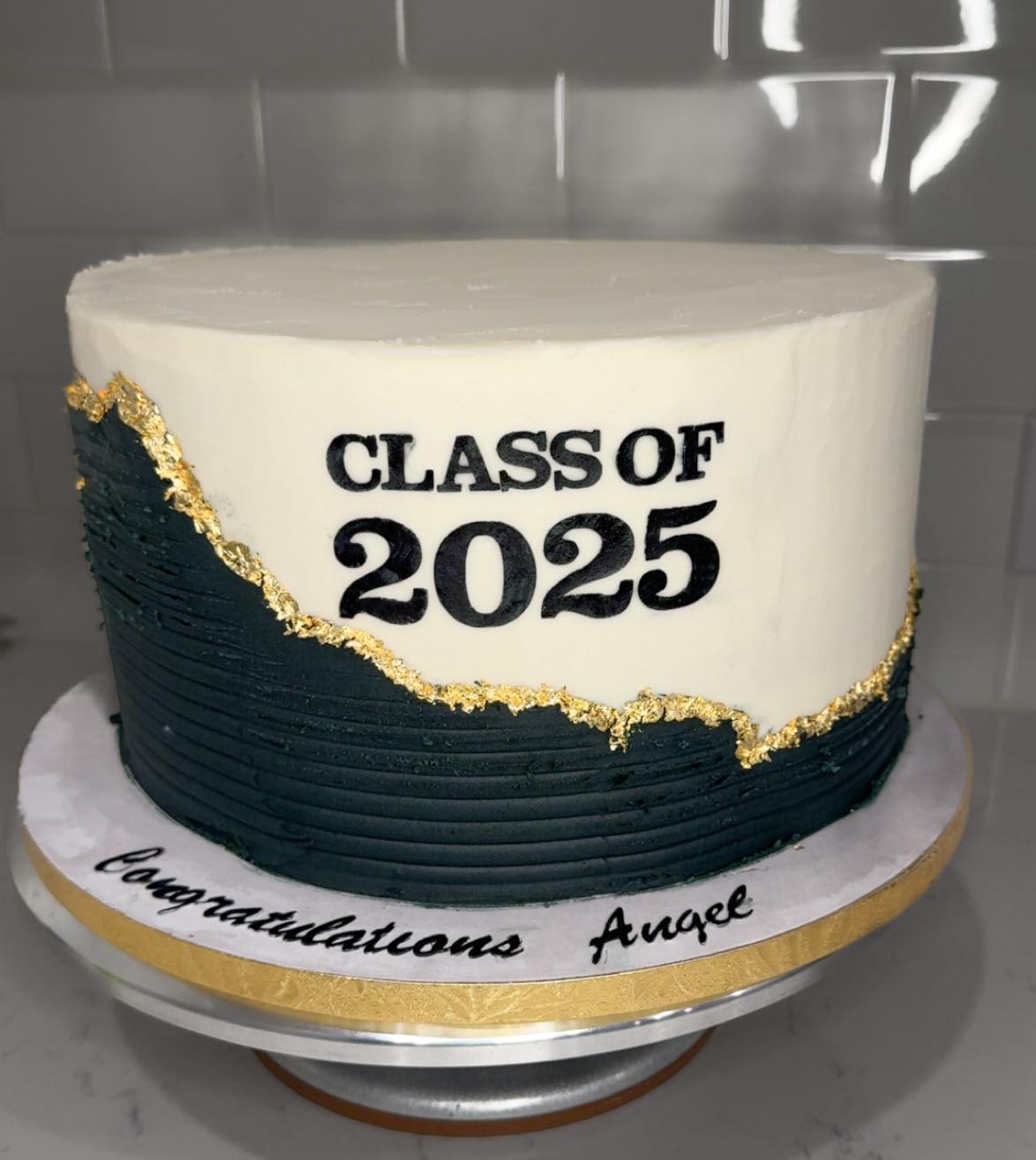Custom Round Cakes