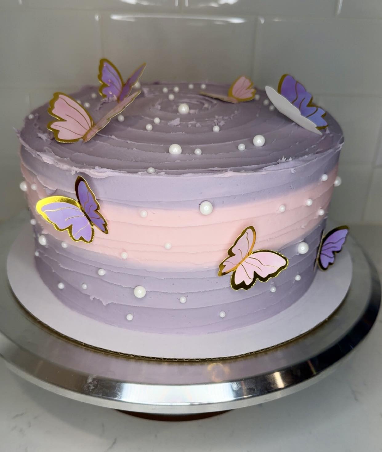 Custom Round Cakes