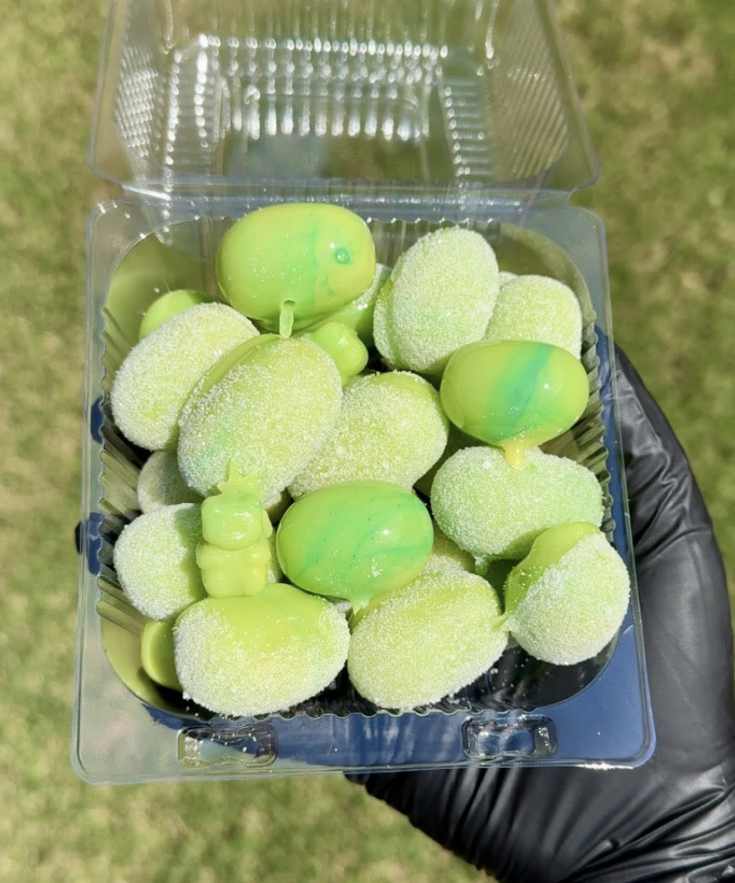 Candied Grapes