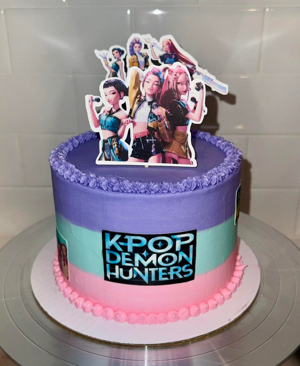 Custom Round Cakes