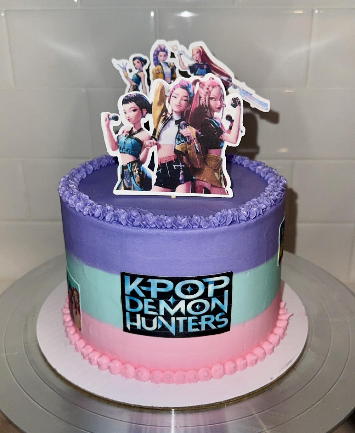 Custom Round Cakes