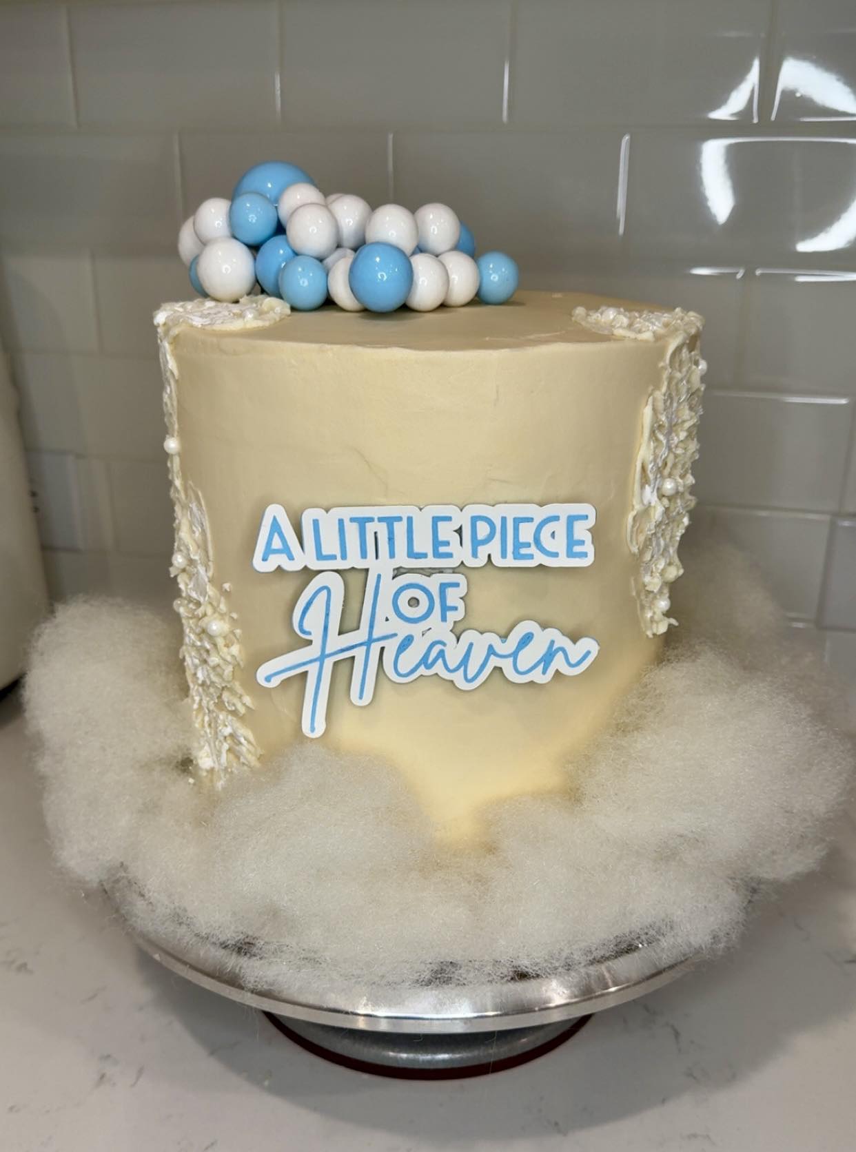 Custom Round Cakes