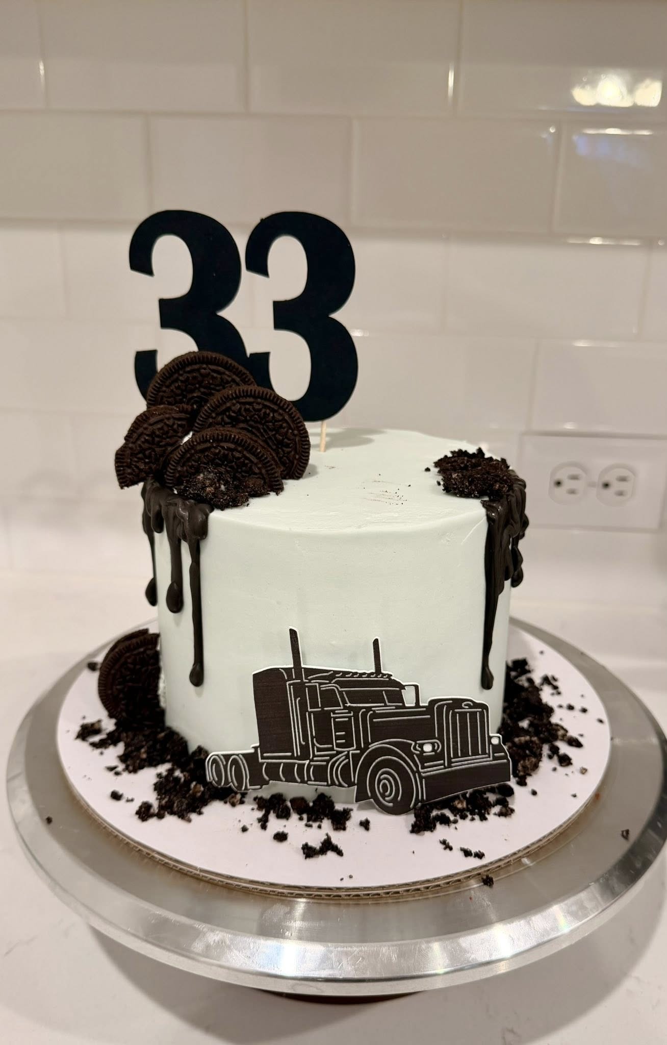 Custom Round Cakes