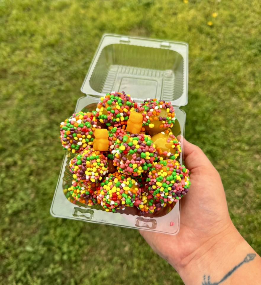 Candied Grapes